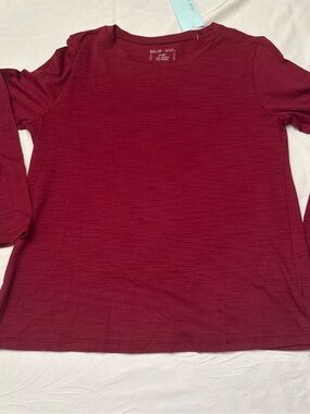 Nwt Blue sol Women's Long Sleeve Crewneck Top - Burgundy